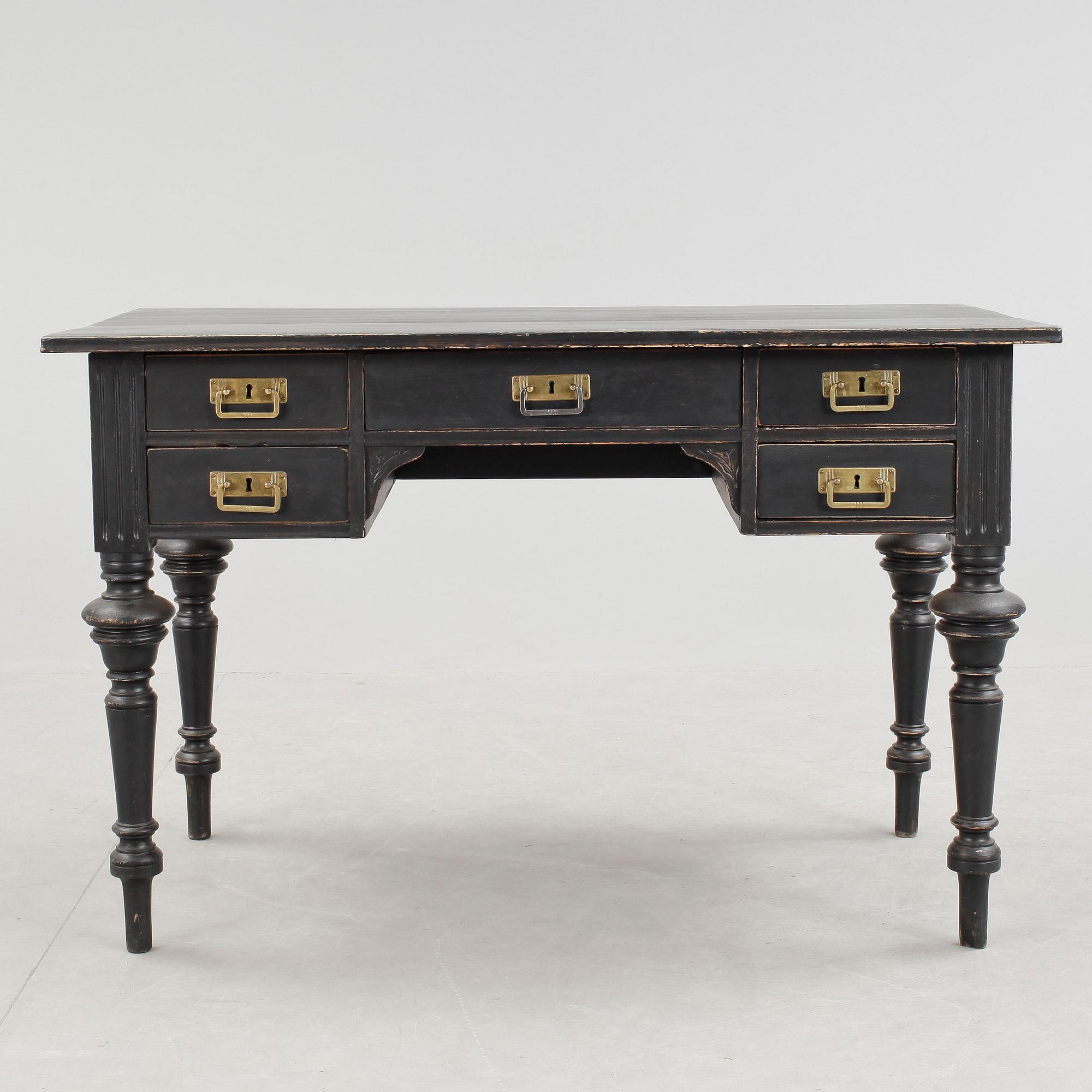 SKRIVBORD, nyrenässans, 1800-talets slut.
