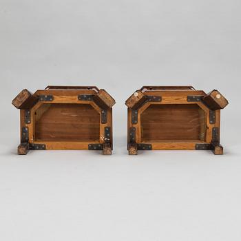 Birger Hahl, sängbord, ett par, 1920-tal.