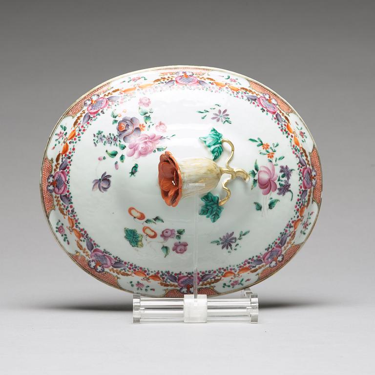 A famille rose tureen with cover, Qing dynasty, Qianlong (1736-95).