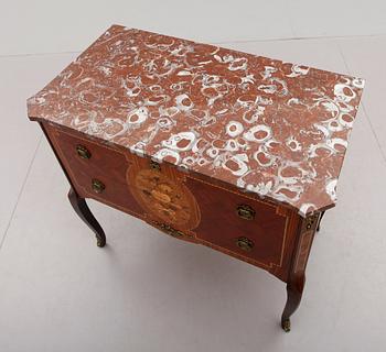 BYRÅ, gustaviansk stil, 1900-talets mitt.