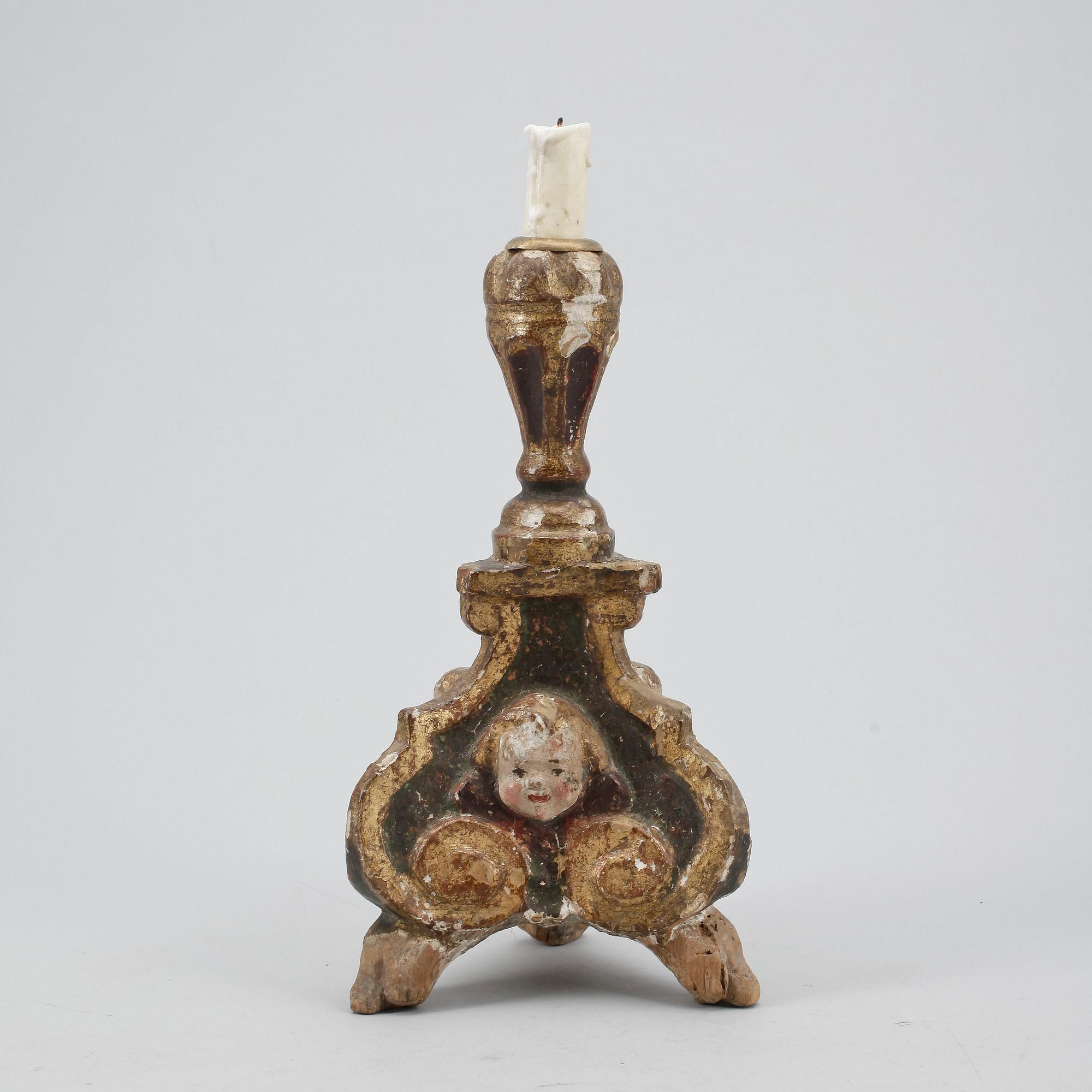 LJUSSTAKSFOT, trä, barock, 1700-tal.