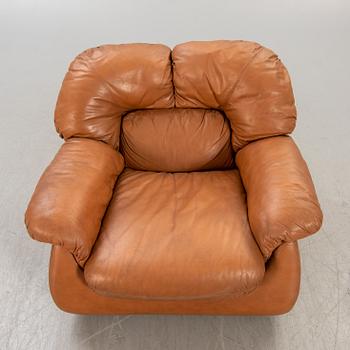 Fåtölj, skinn, Italien, 1960-70-tal.