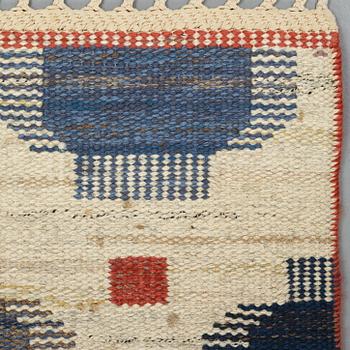 Märta Måås-Fjetterström, a carpet, "Blåplump", flat weave, ca 263-265 x 181,5-182,5 cm, signed AB MMF.