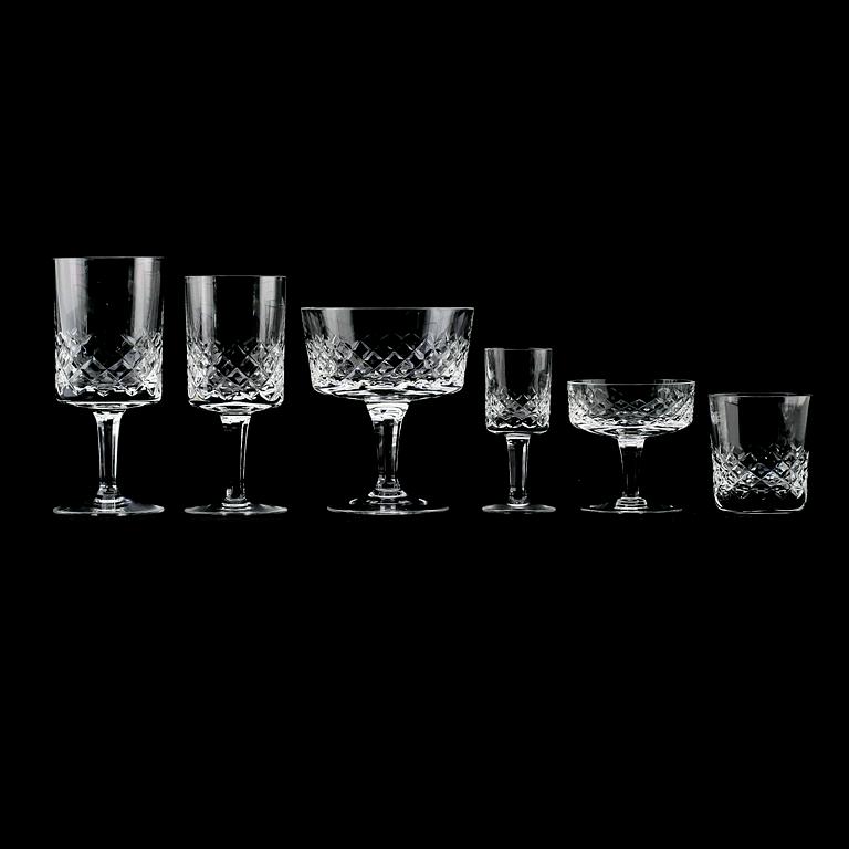 GLASSERVIS, 52 delar, 1900-talets andra hälft.
