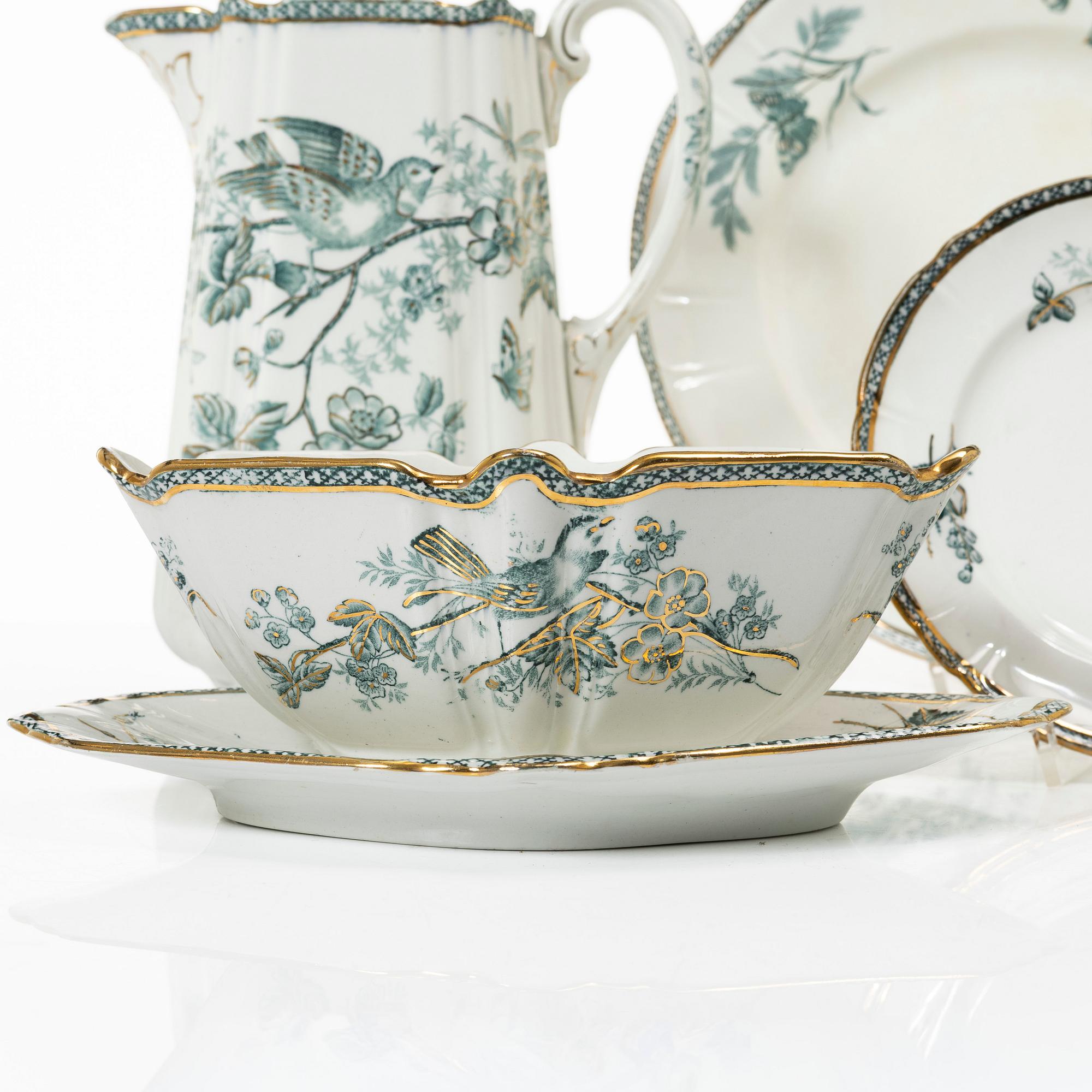 Gustavsberg, a 64-piece dinner service, 'Wexiö Guld', early 20th century.