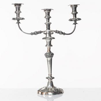 Kandelabrar/ljusstakar, ett par, nysilver, sent 1800-tal.