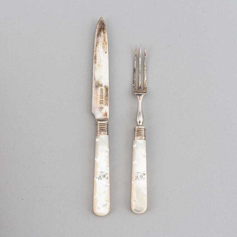 BESTICK, 24 delar, silver och pärlemor, Sheffield 1903.