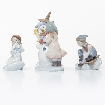 Lladró, figurines, 3 pcs, "Winter whimsy collection": "I'll keep you warm", "Look out below!", "Talk to me!", Spain.