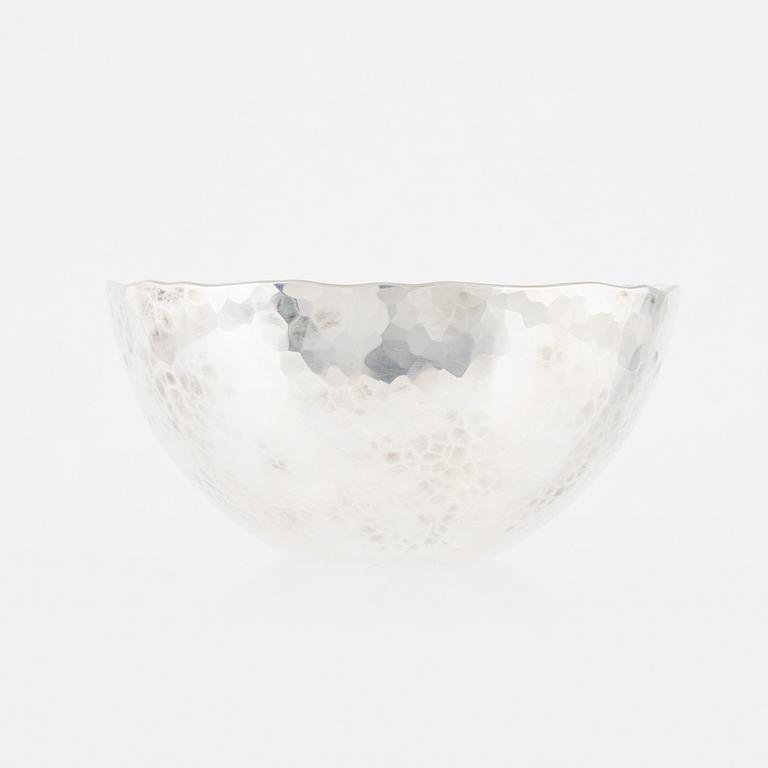 Ray Urban, a sterling silver bowl, Stockholm 2002.