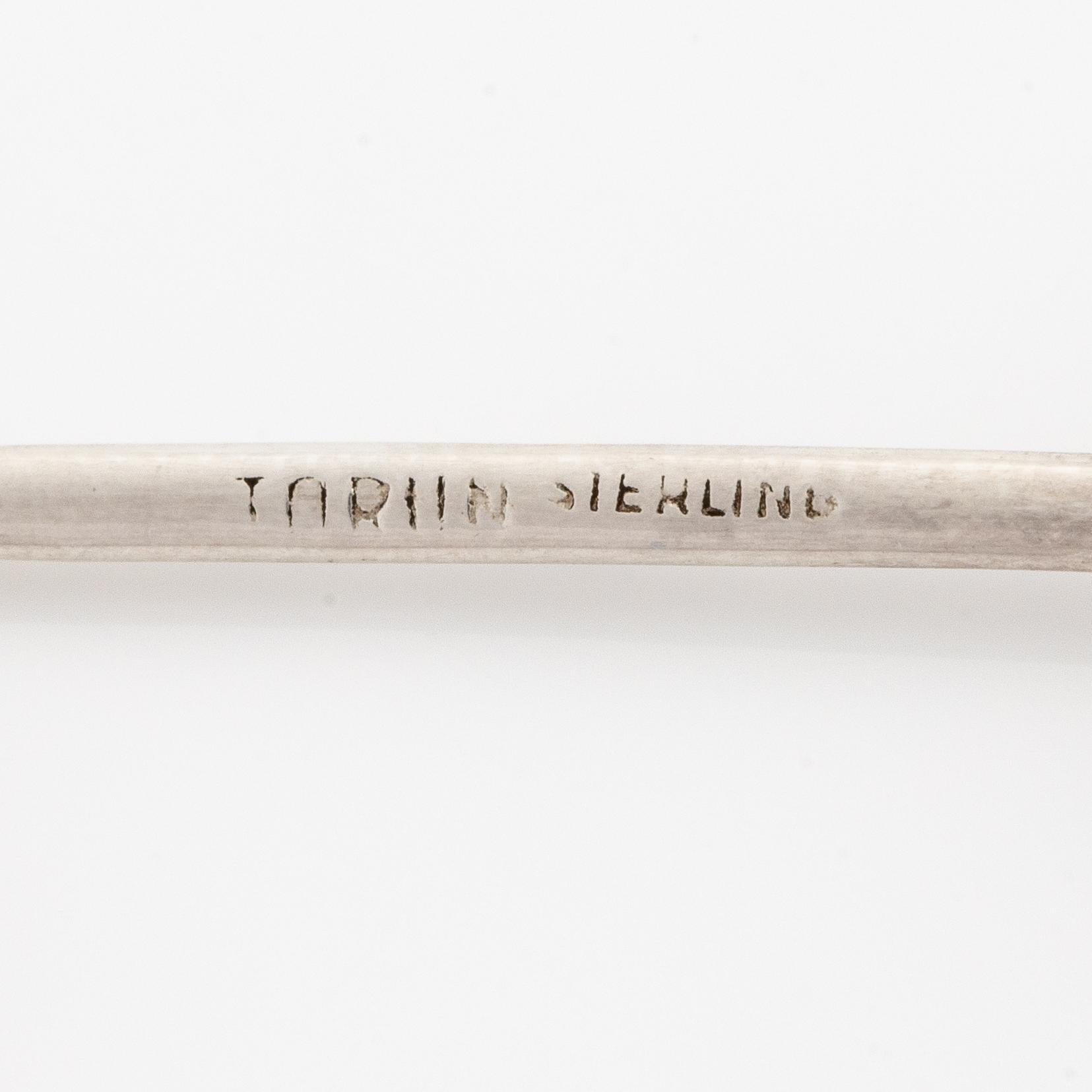 Vivianna Torun Bülow-Hübe, ett par örhängen, sterlingsilver och pärlemor, Jakarta Indonesien.