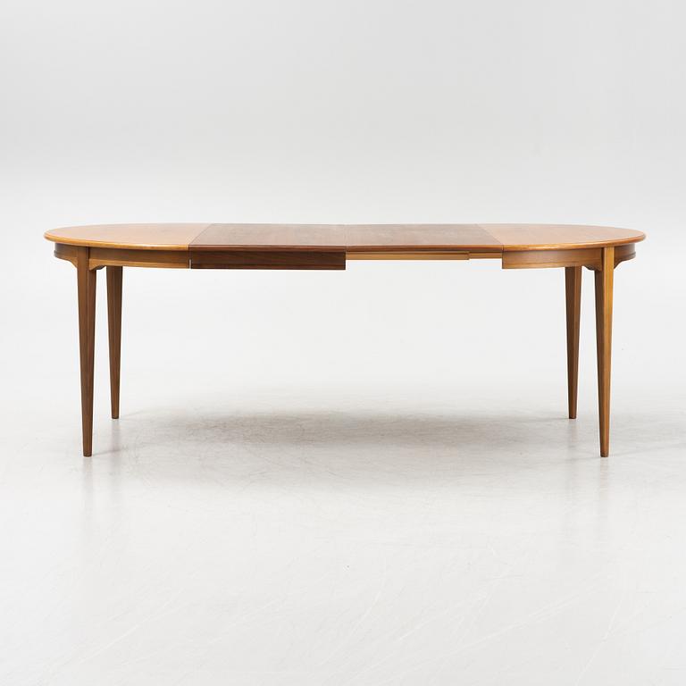 Svante Skogh, a teak-veneered 'Vindö' dining table from Balders Snickeri, 1960's.