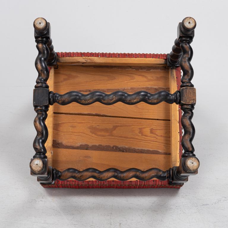 A set of four Baroque style chairs, 20th Century.