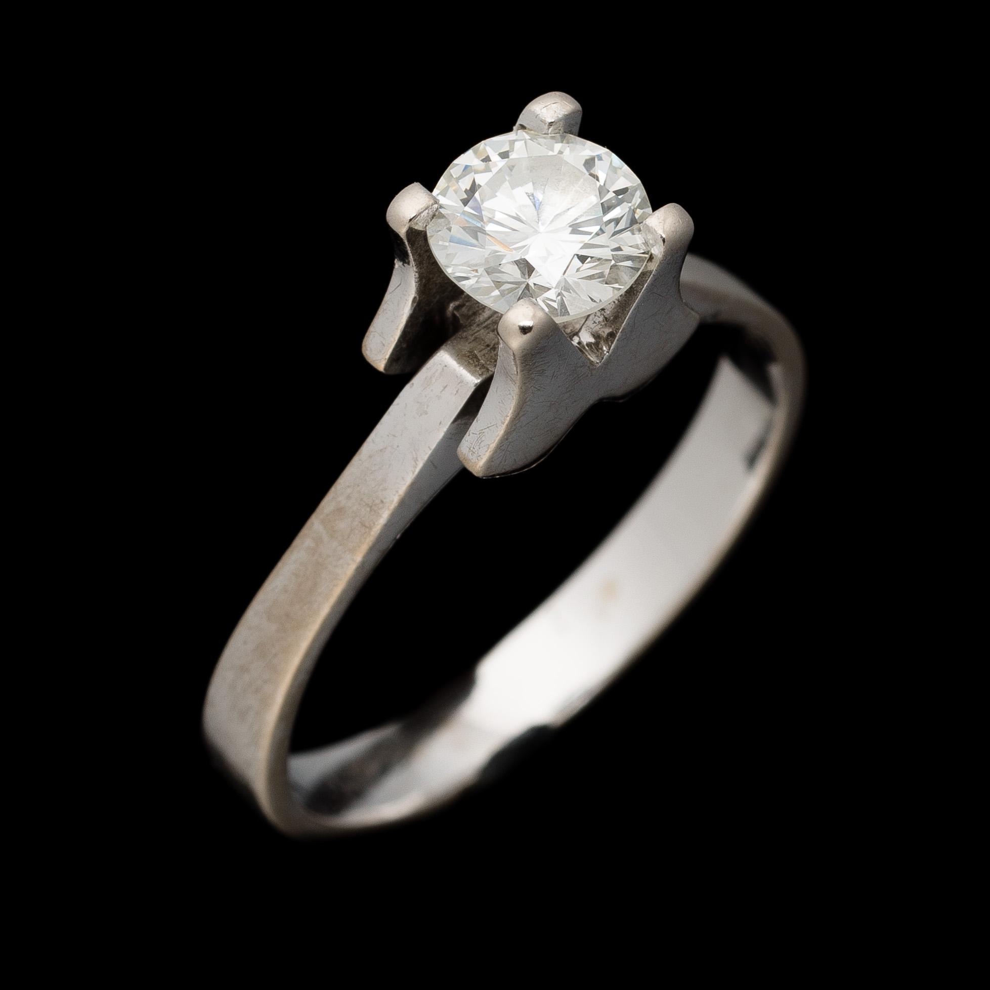 RING, briljantslipad diamant, 18K vitguld.