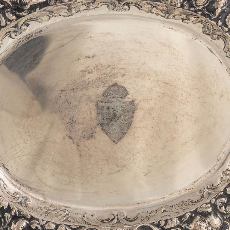 A Swedish silver Baroque style dish, mark of CG Hallberg, 1947.