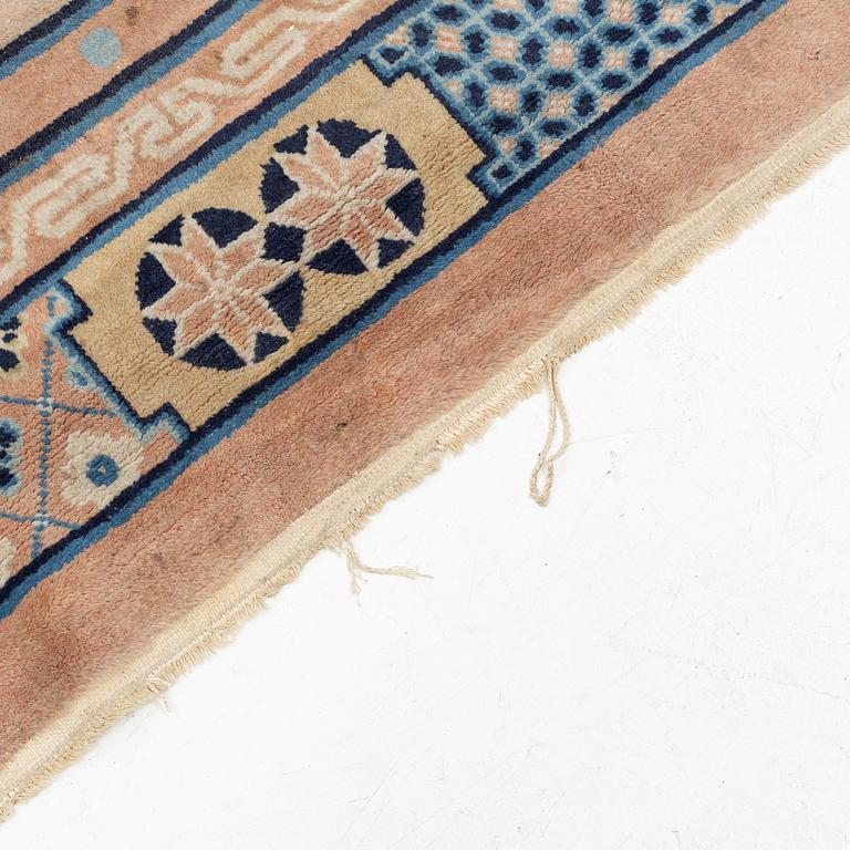 A carpet, China, ca 270 x 180 cm.
