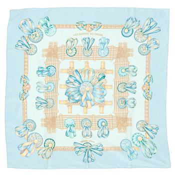 837. HERMÈS, a silk scarf, "Les rubans du cheval".