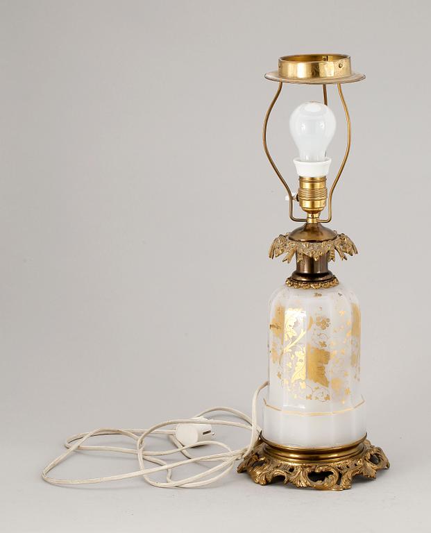 BORDSLAMPA, rokokostil, 1900-talets början.