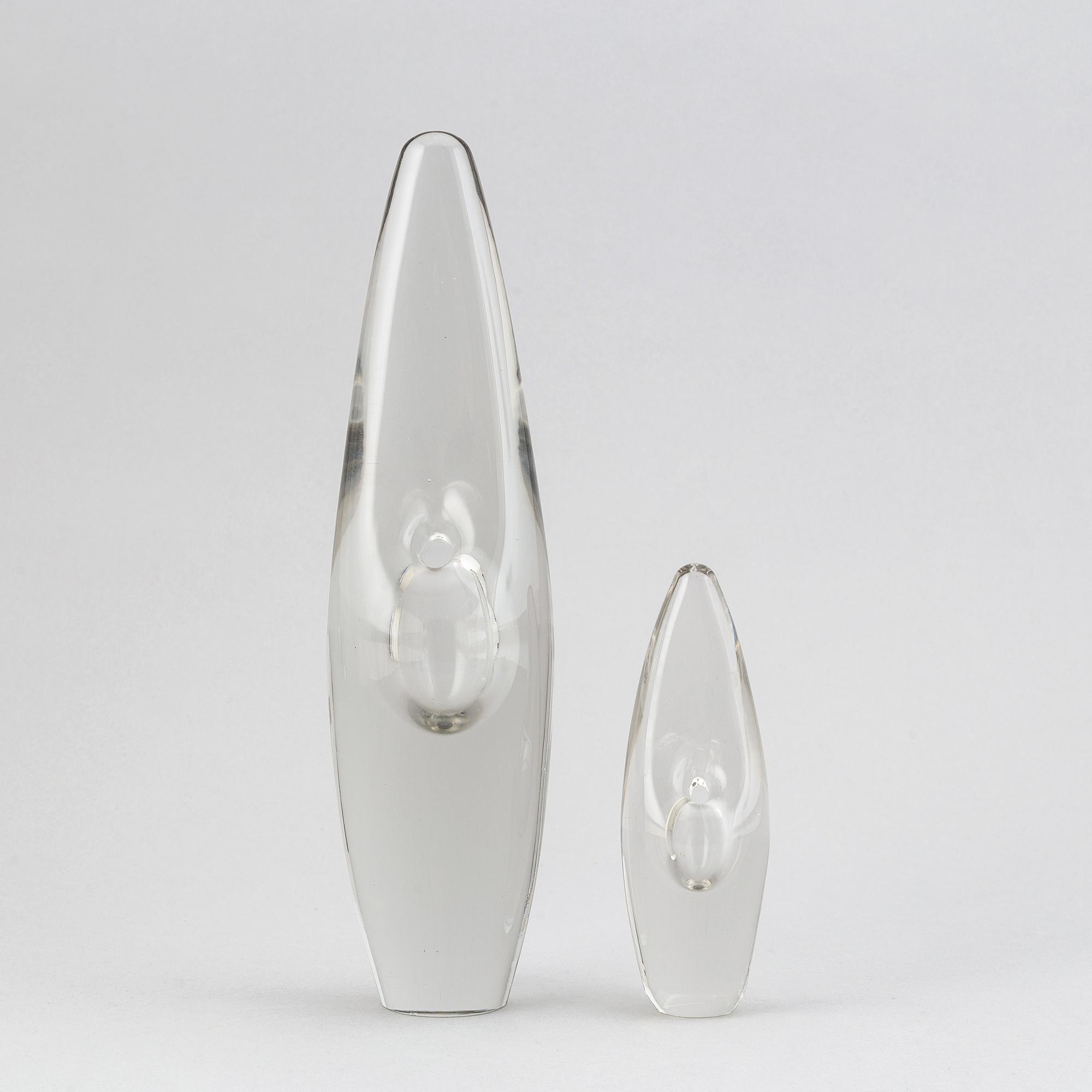 Two 'Orkidé' sculptures/vases by Timo Sarpaneva, Iittala, one dated 1957.