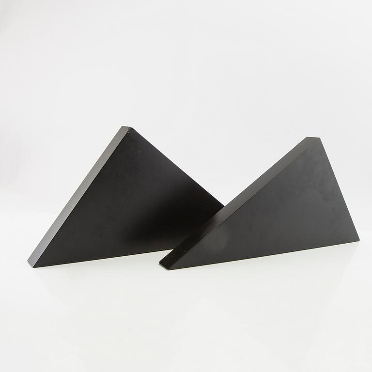 Imre Kocsis, , sculpture Triangles.