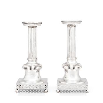 229. A pair of Swedish 18th century silver candlesticks, mark of Petter Eneroth, Stockholm 1800.