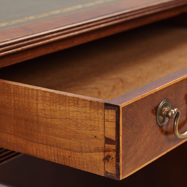 Desk, 19th/20th century.