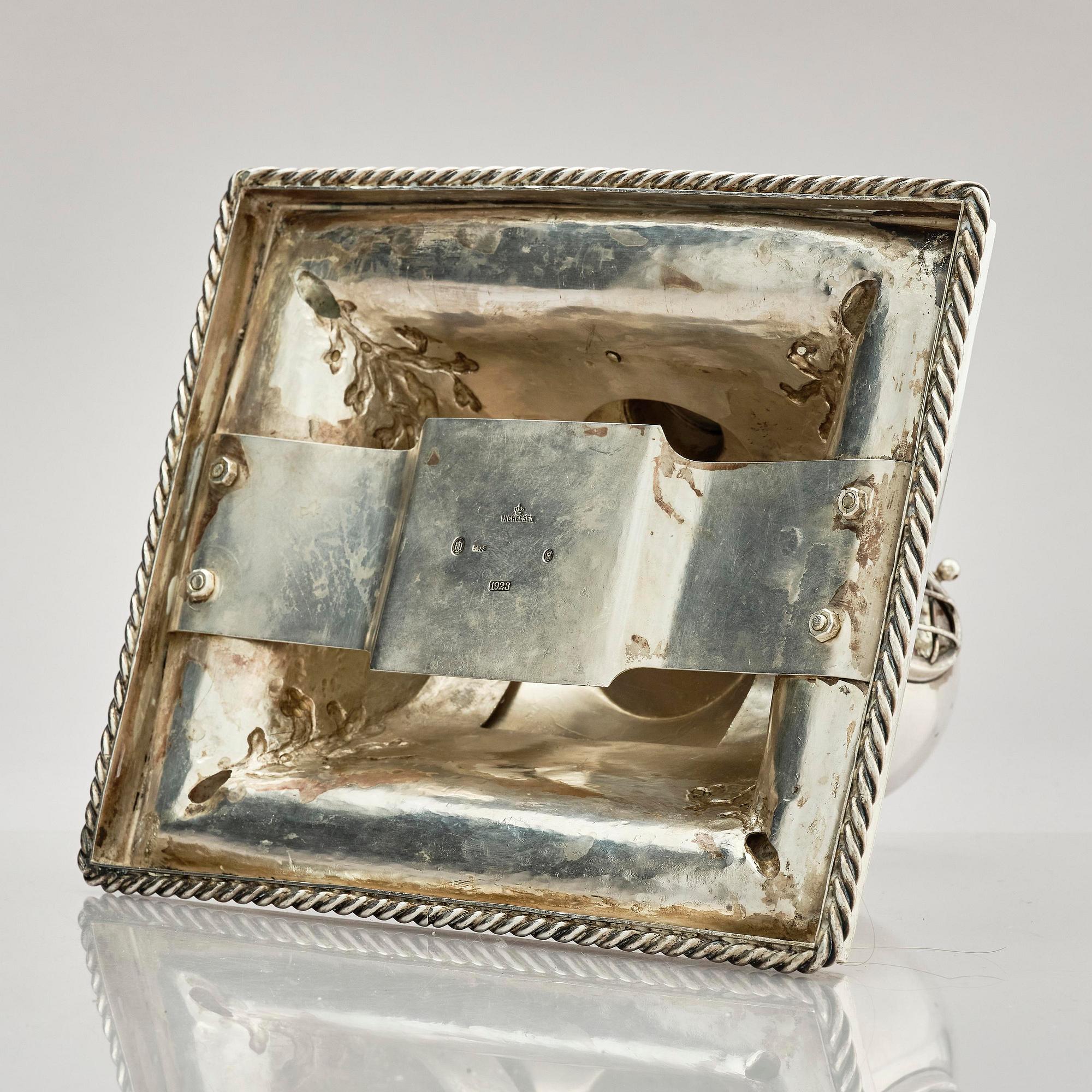 Firma Anton Michelsen, skulptur, sterling silver, Köpenhamn 1923.