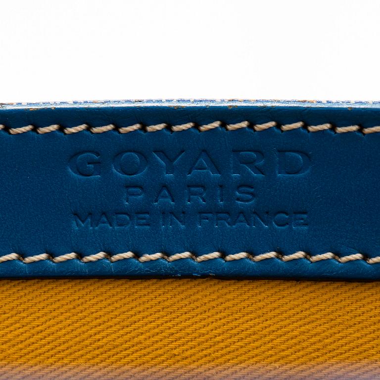 Goyard, a "Comores GM" bag.