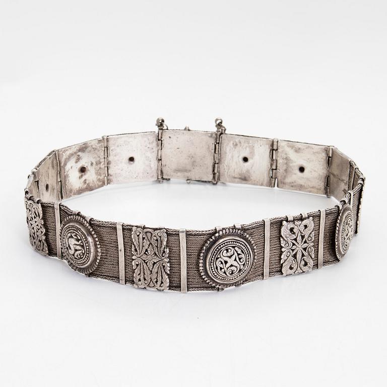 A late 19th-century silver belt, Tamil Nadu, South India.