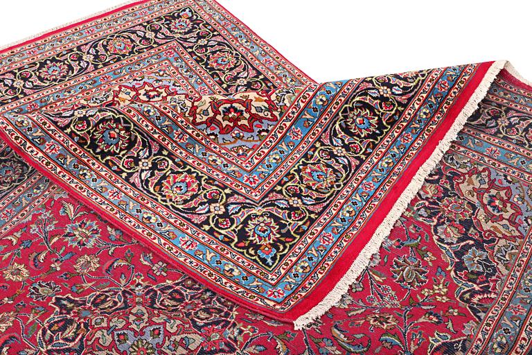 Matta, Keshan, ca. 307 x 200 cm.