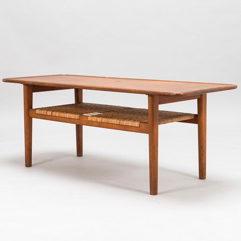 HANS J WEGNER, a Danish mid-20th century coffee table for Andreas Tuck.