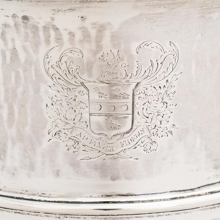 Joseph Lock, A sterling silver double handle goblet, London 1779.