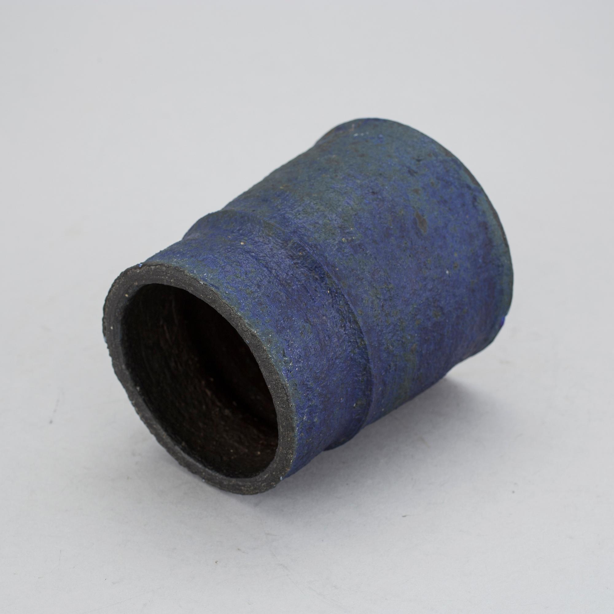 VAS, chamotterat stengods. Ulla Procopé, Arabia 1960-tal.