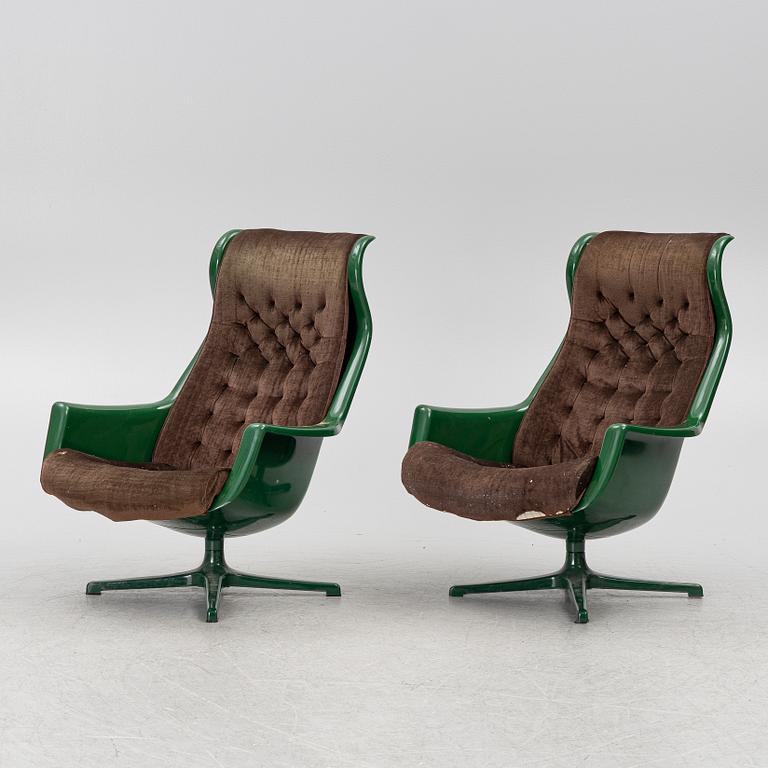 Alf Svensson, & Yngve Sandström, armchairs, a pair, "Form 8"/"Galaxy", DUX, 1970s.