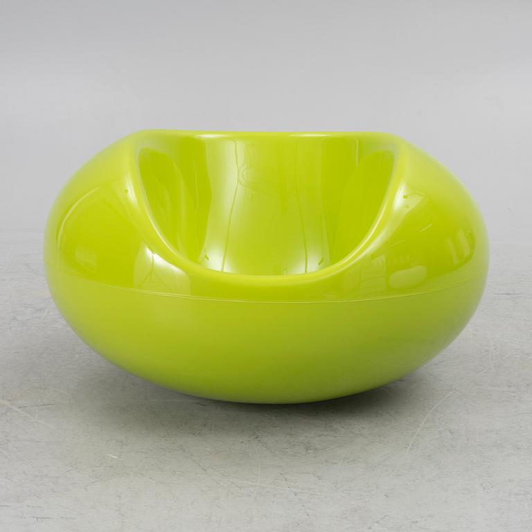 Eero Aarnio, armchair "Pastil", Eero Aarnio Originals, Finland 2022.
