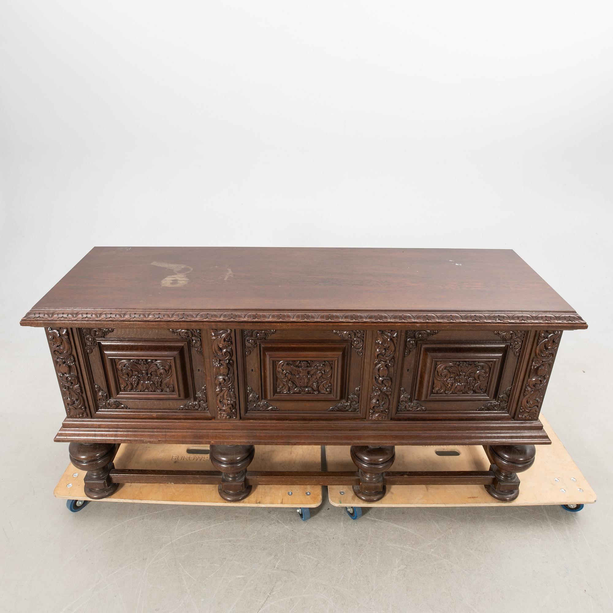 Sideboard Baroque style 1920s/30s Almgren & Plynning Helsingborg.