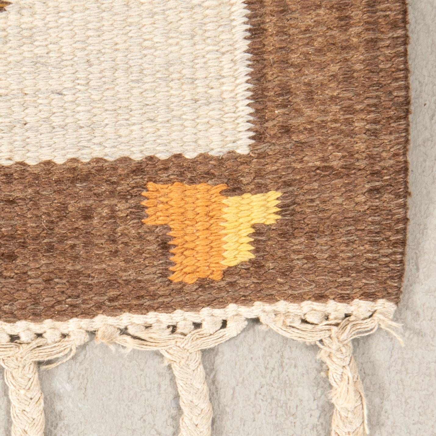 Rug rölakan, Vävaregården Eringsboda, approx. 204x144 cm.