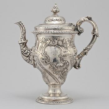 KANNA, silver, William Grundy, London, England, 1768. Vikt 1190 g.