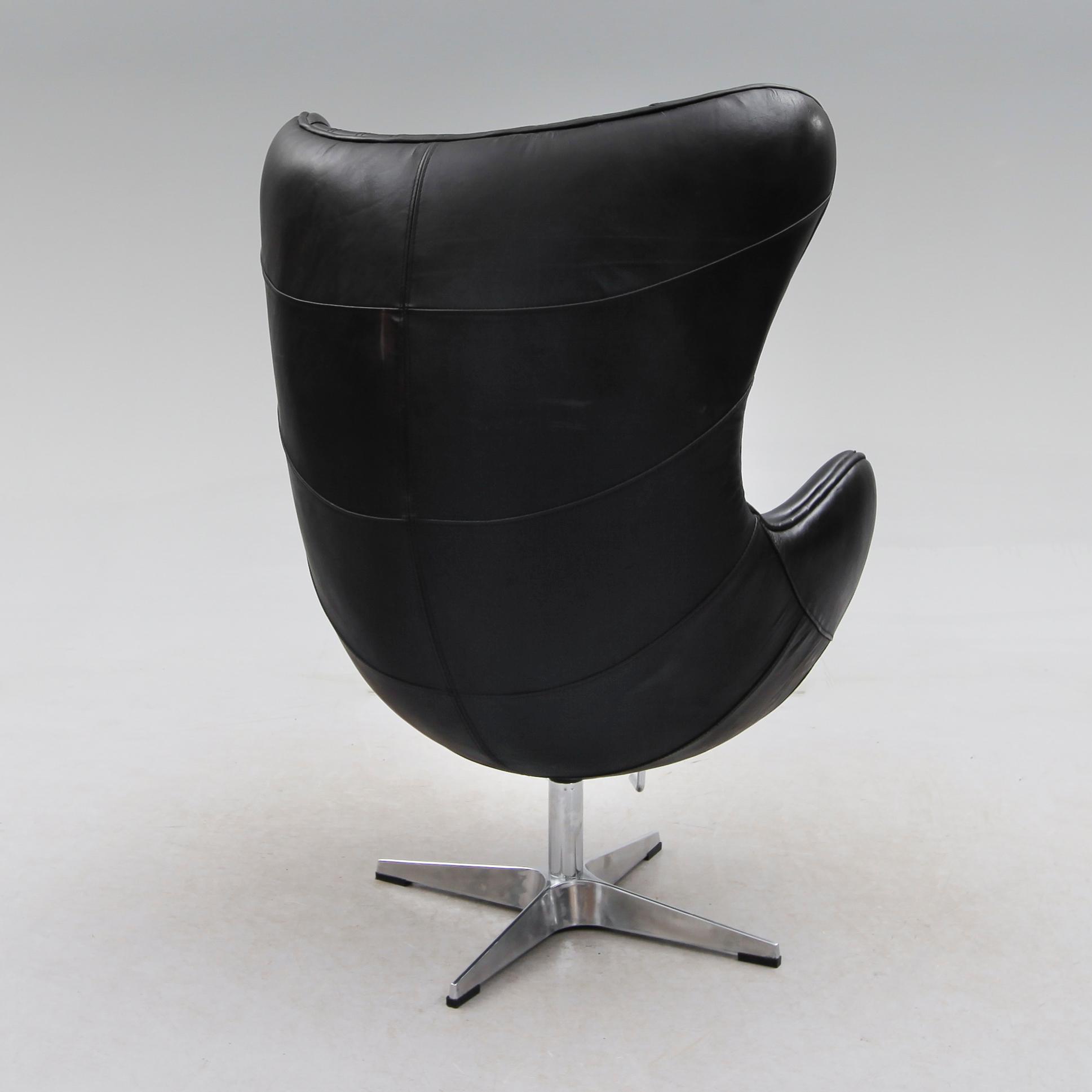 FÅTÖLJ, 1900-talets andra hälft.