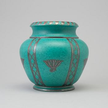 WILHELM KÅGE, an 'Argenta' stoneware vase from Gustavsberg, second half of the 20th Century.