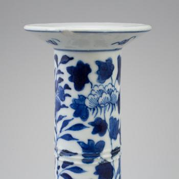 Four chinese 19th century blue and white porcelain candle holders. Qing dynasty.