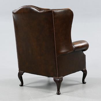 FÅTÖLJ, Chesterfieldmodell, Winchester Furniture, England, 1900-talets andra hälft.