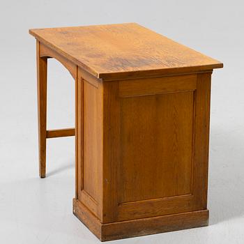 Skrivbord, 1900-talets första hälft.