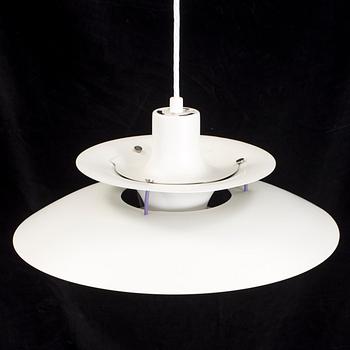 TAKLAMPA, "PH 5", Poul Henningsen, Louis Poulsen, Danmark, 1900-talets andra hälft. Höjd ca 30 cm.