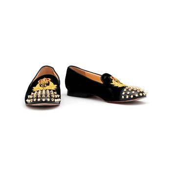 528. CHRISTIAN LOUBOUTIN, ett par loafers, "Intern". Storlek 36,5.