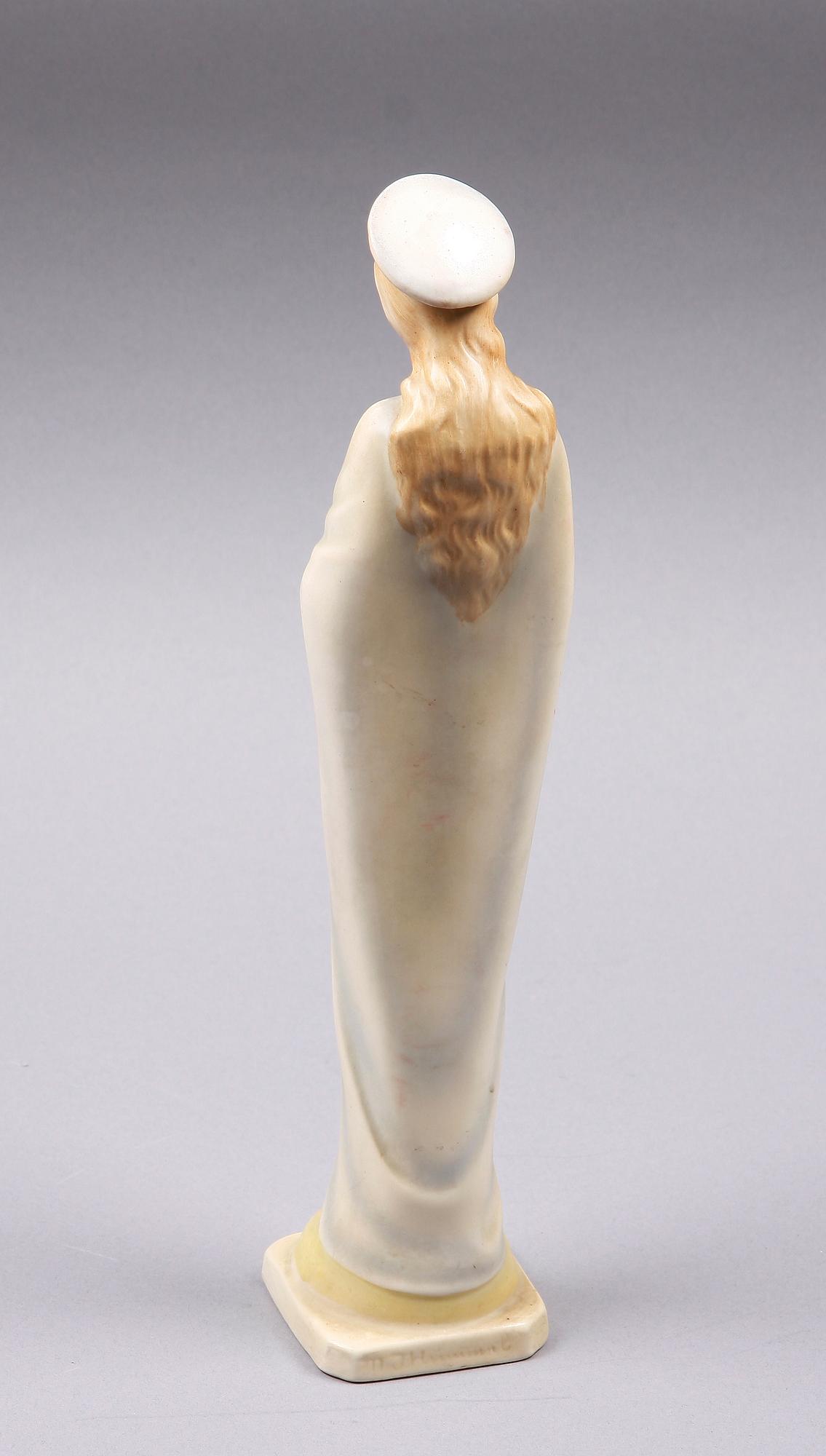 FIGURIN, porslin. Hummel, Goebel.