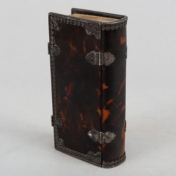 Silverskott skölpadd-band från 1700-talet, (1 vol.).