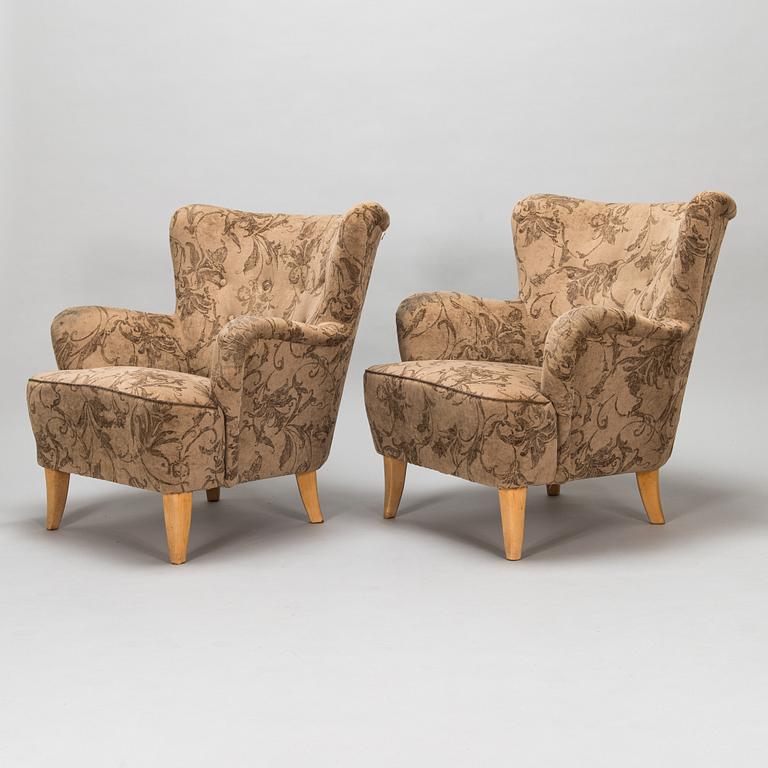 Ilmari Lappalainen, A pair of 1950's 'Laila' armchairs for Asko, Finland.