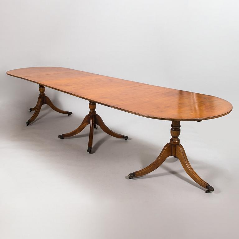 A 20th century English style dining table.