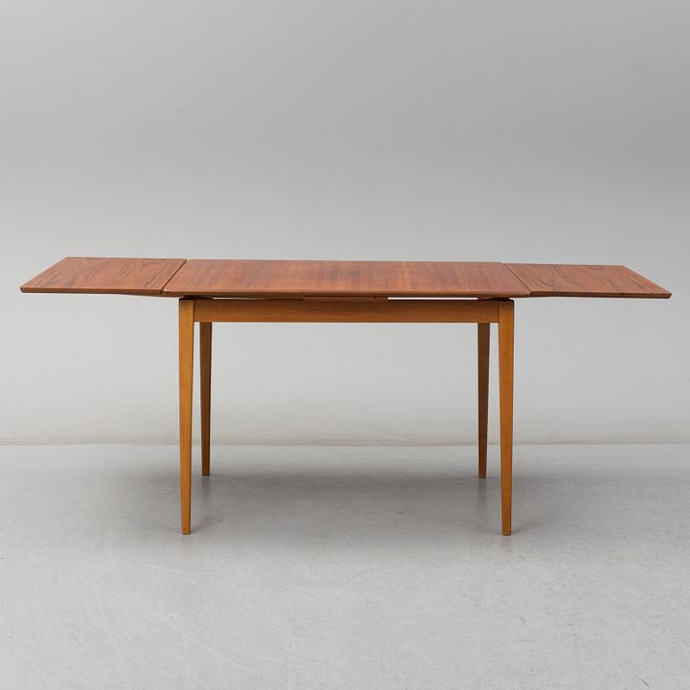 A 1950s/1960s table.