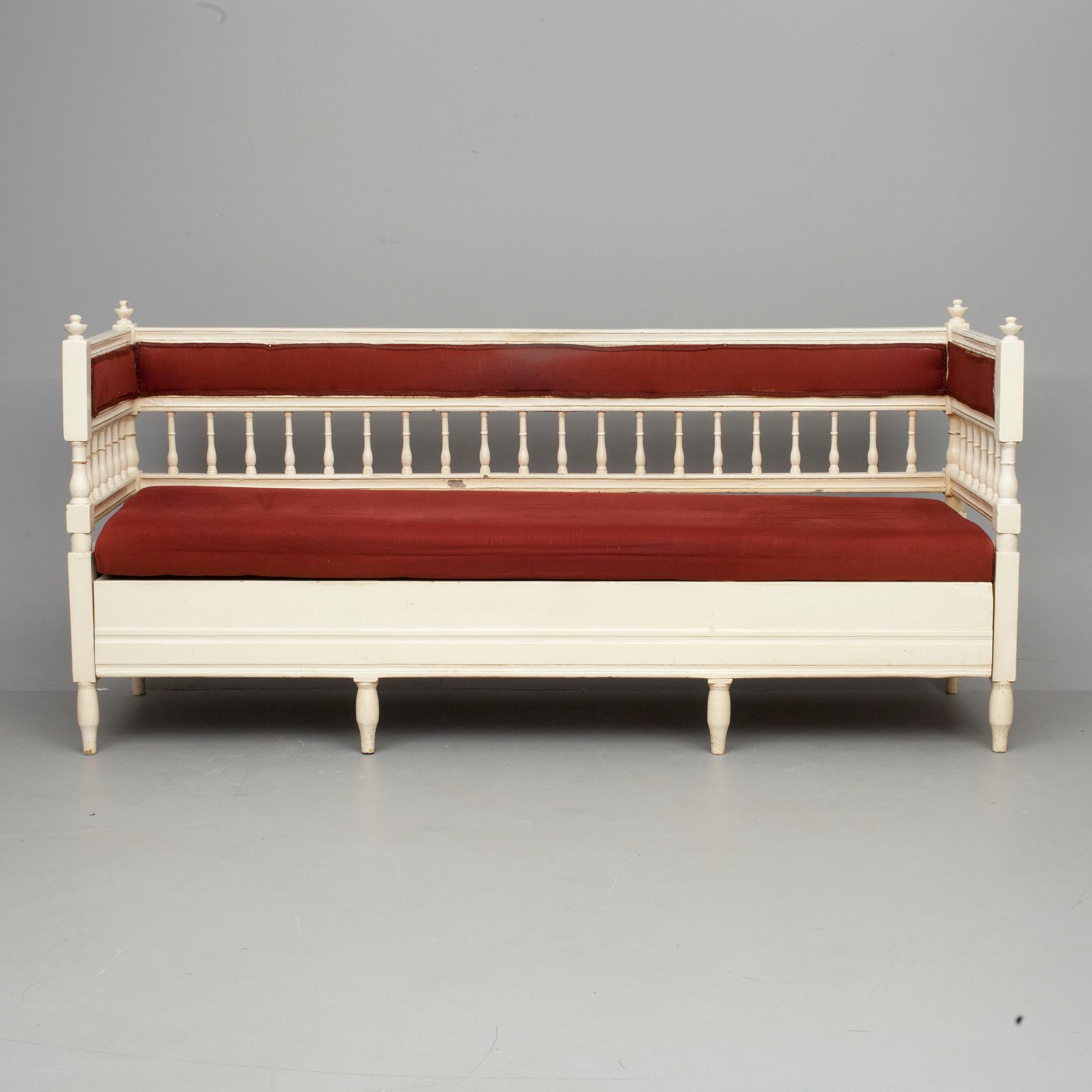 SOFFA, sengustaviansk stil 1800-talets första hälft.